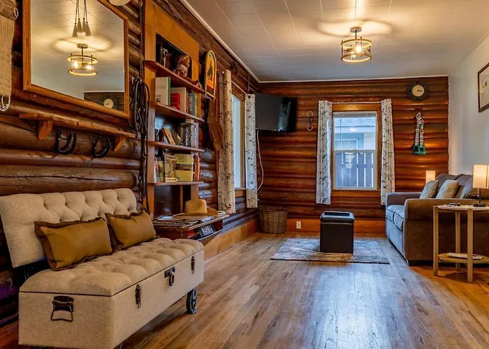Hébergement de vacances Historic 3 Bedroom Downtown Yellowstone *