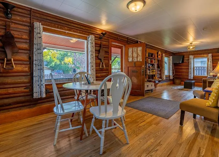 Historic 3 Bedroom Downtown Yellowstone Hébergement de vacances Cody